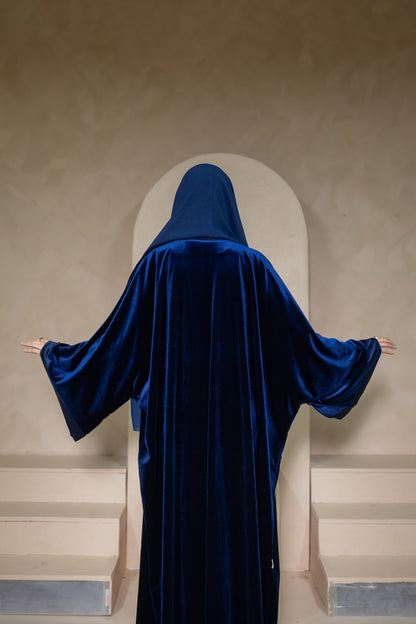 Bahr - Blue Velvet Abaya Set