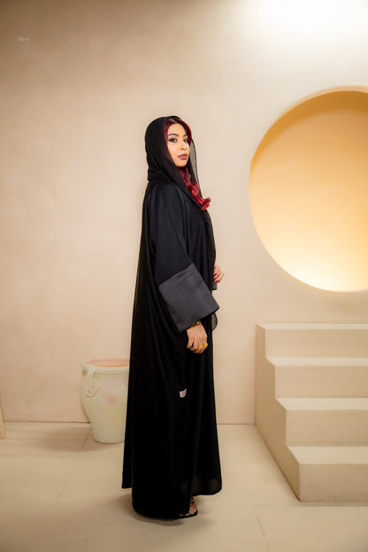 Zill - Black Abaya Set