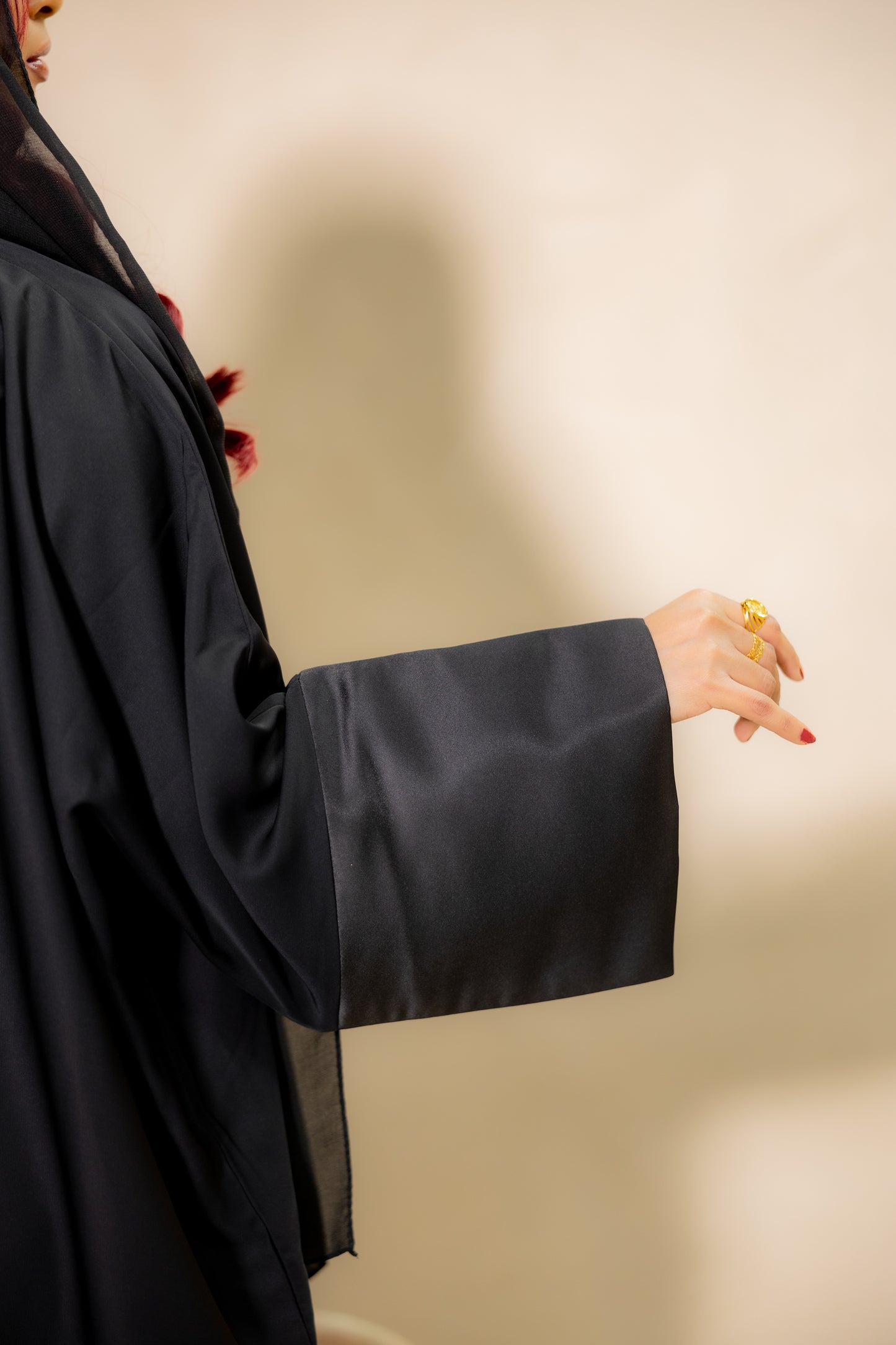 Zill - Black Abaya Set